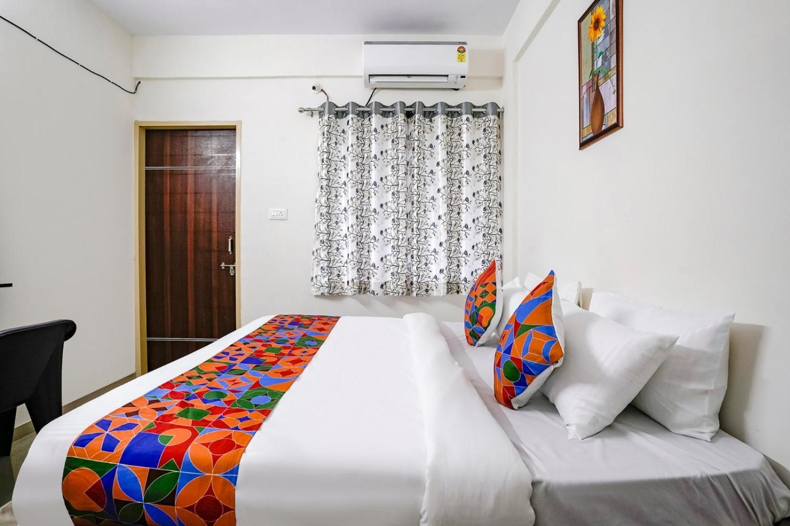 Hotel Comfort Caves Nashik Exterior foto