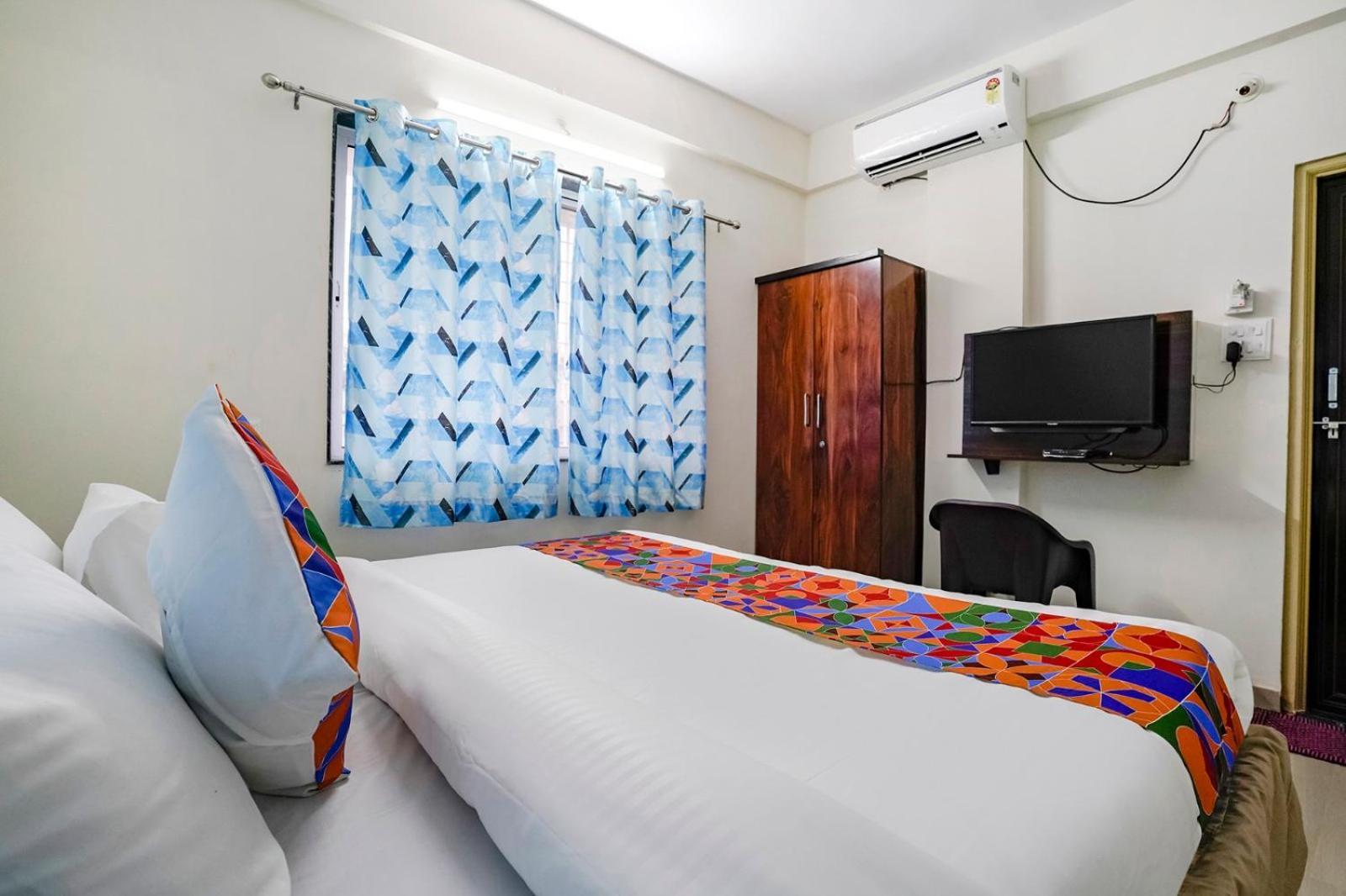 Hotel Comfort Caves Nashik Exterior foto