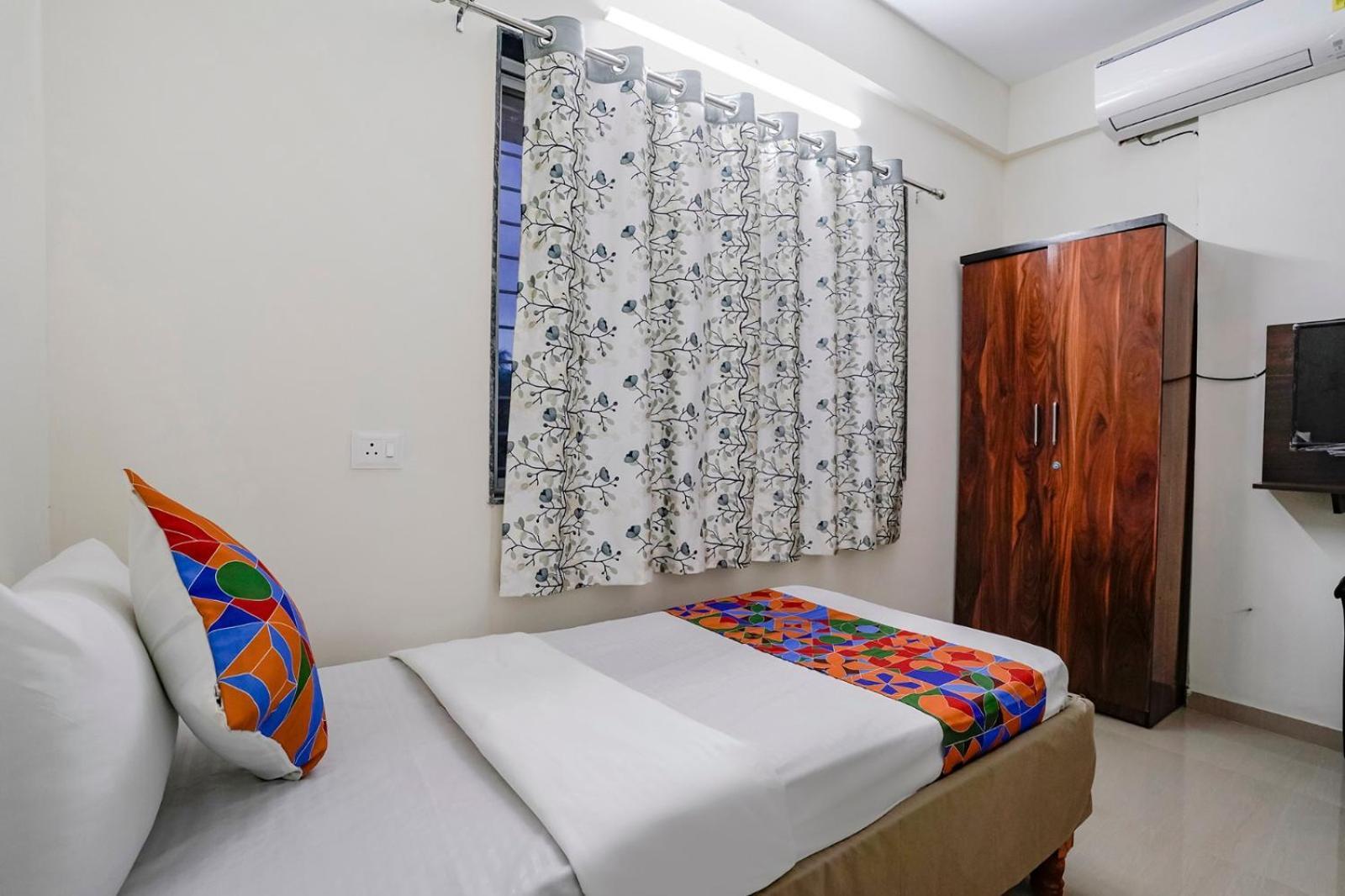 Hotel Comfort Caves Nashik Exterior foto